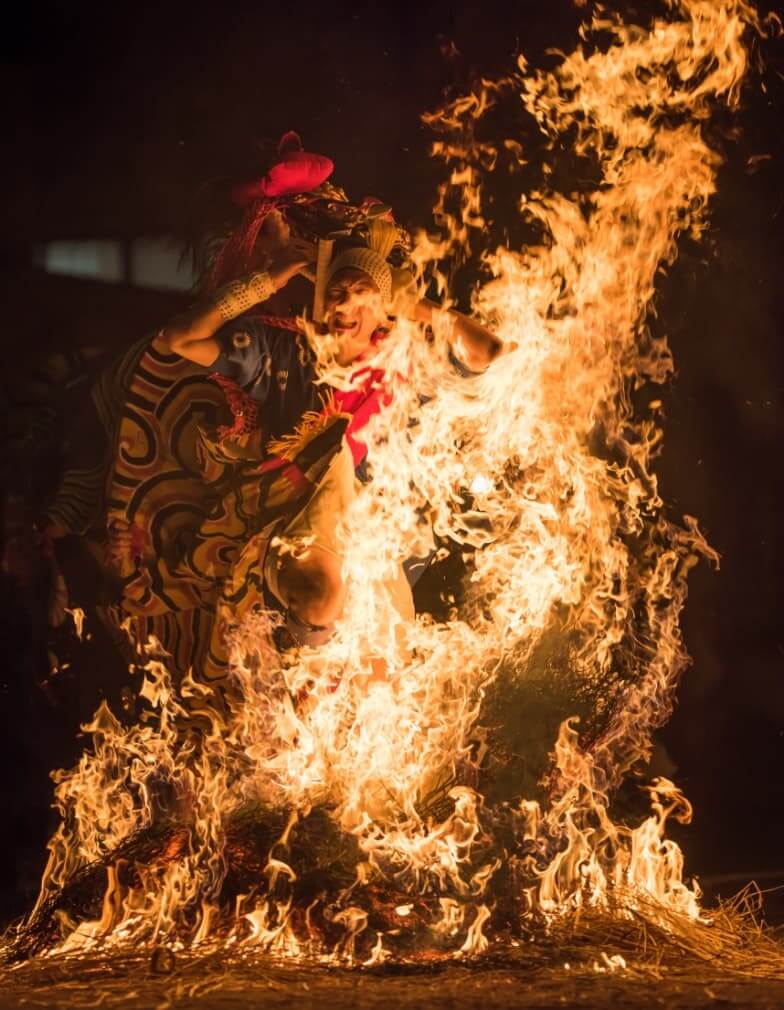 櫛田神社の火渡り神事