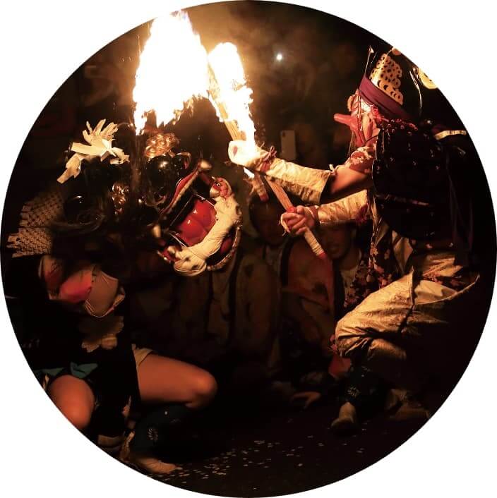 六渡寺の獅子舞