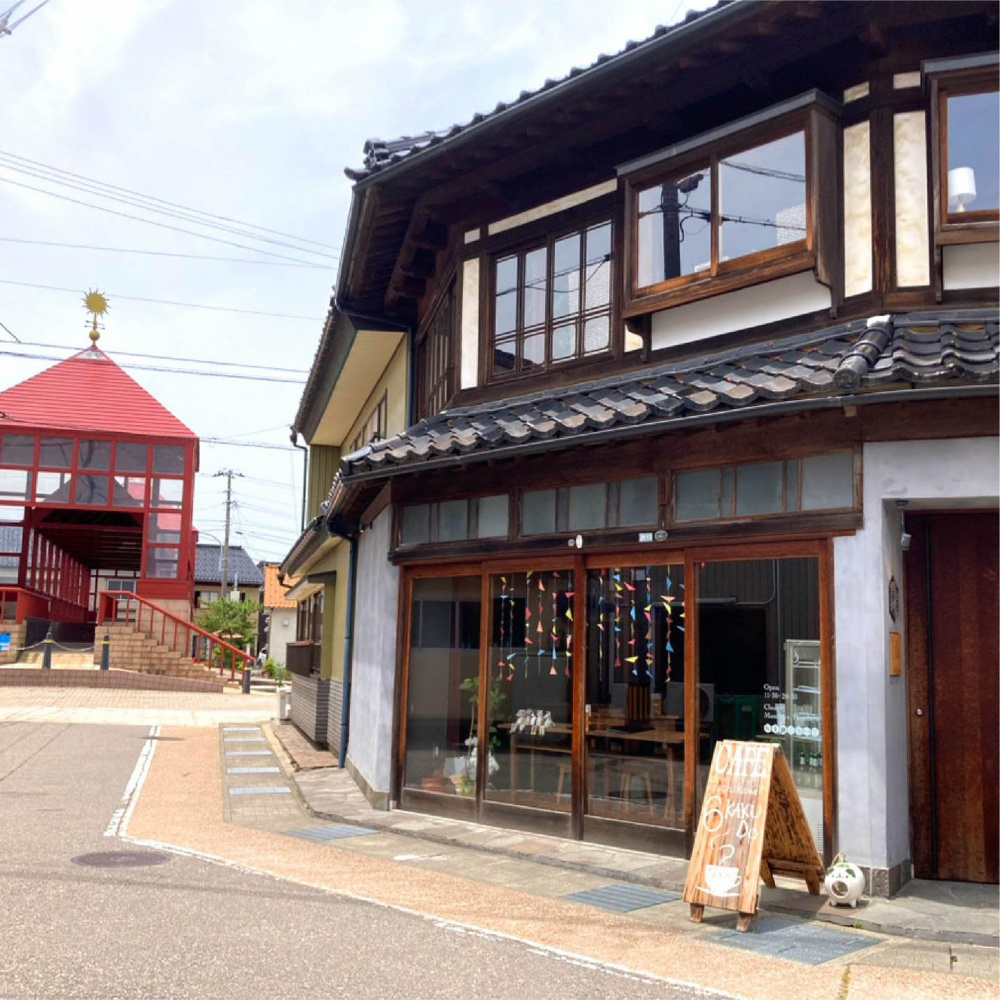 カフェuchikawa六角堂