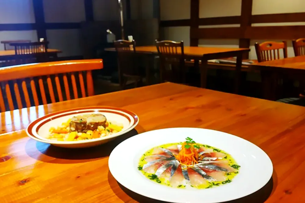 古民家の店で食べるランチ