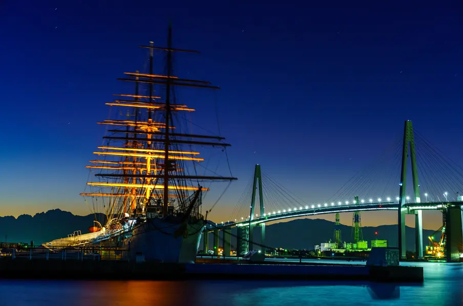 明け方の富山湾