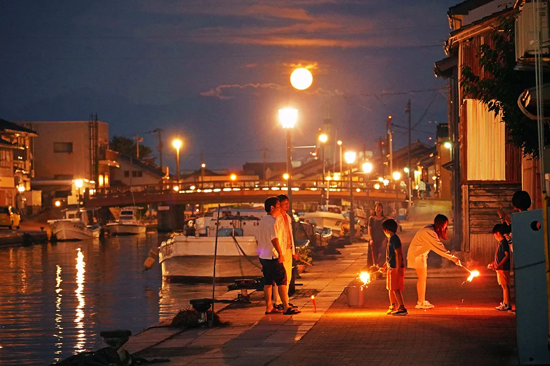 満月の夜を楽しむ